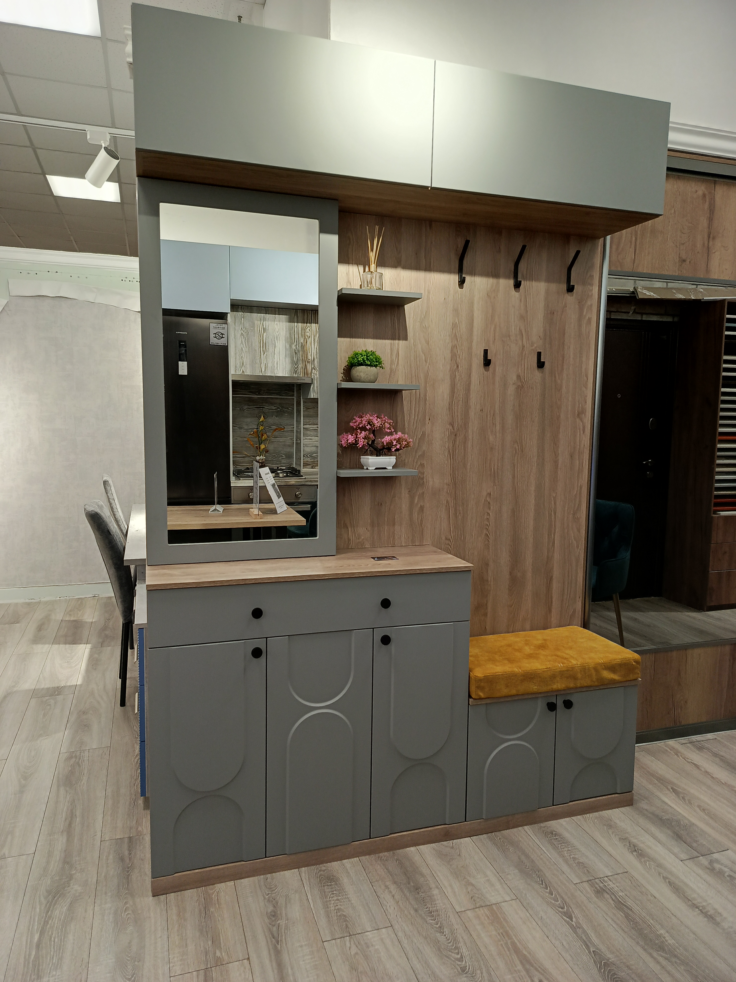 Современная прихожая Невский район