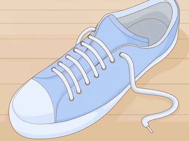 Как спрятать шнурки