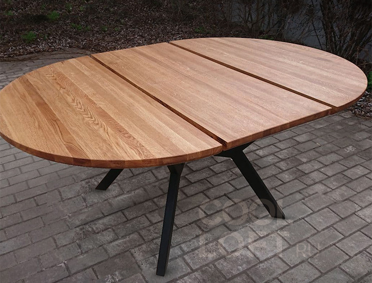 Раздвижной стол из массива дерева